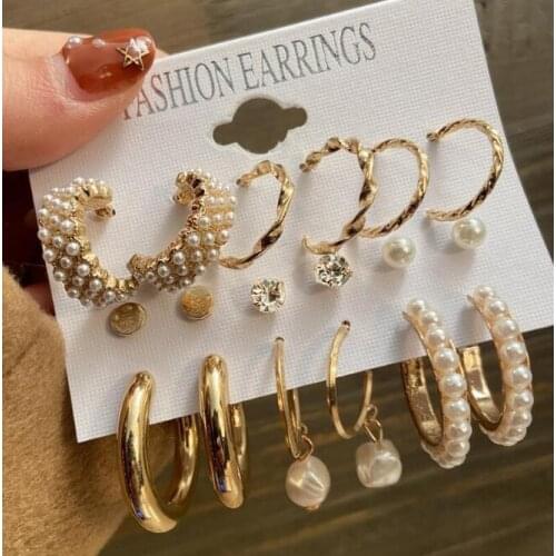 2021 New Fashion Jewelry Gift Fashion Pearl Hoop Earring Set Ladies Geometric Golden Metal Round Pendant Bridal Accessories