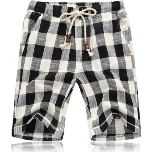 Men Summer Bermuda Breathable linen Plaid shorts High quality male Casual Elastic Waist Hip hop Knee Length Joggers Beach shorts
