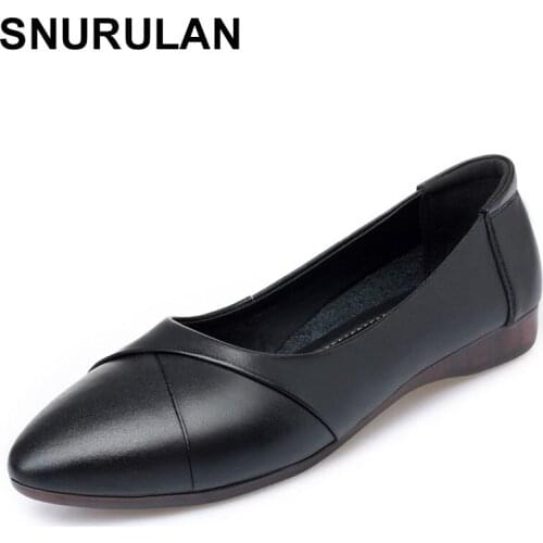 SNURULAN 2020New Pointed Autumn Genuine Leather Shoes Woman Flats Soft Comfortable Light Driving Pregnant Women Casual Shoes