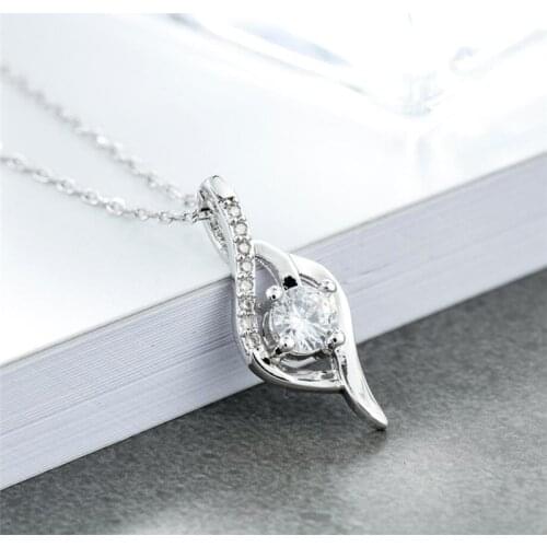 Sole Memory Zircon Exquisite Fashion Pendant Sweet Fresh Literature 925 Sterling Silver Clavicle Chain Female Necklace SNE395