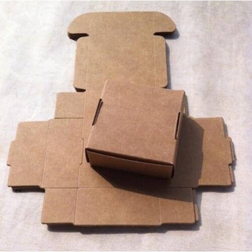 50pcs/lot-8*8*4cm Kraft Paper Patry Boxes Craftwork Gift Ear Rings Storage Boxes Chocolate Candy Aircraft Boxes