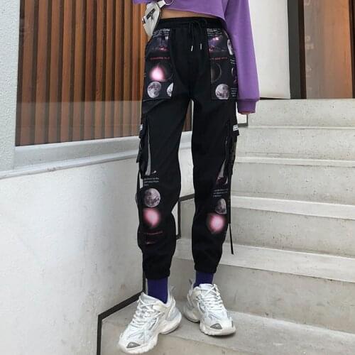 New Arrival Women Fashion Cargo Pants Elastic Waist Loose Jogger Trousers Female Hansome Print Streetwear Big Pocket Sweat Pants