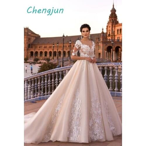 Chengjun Elegant Scoop Neck Half Sleeve Champagne Tulle Ivory Lace Illusion Backless Ball Gown Wedding Gowns