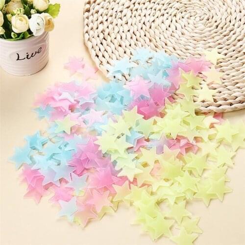 50pcs Pvc Stars Glow Stickers Luminous In Dark Night Fluorescent Wall Art 3D Home Decals For Kids Room Ceiling Switch Decoration