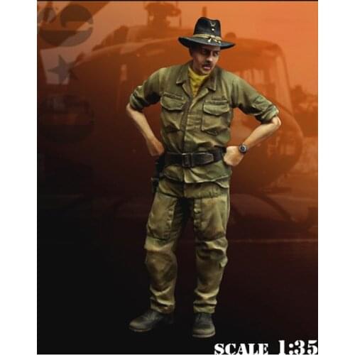 Unpainted Kit 1/35 Helicopter crew pilot figure Historical Figure Resin Kit