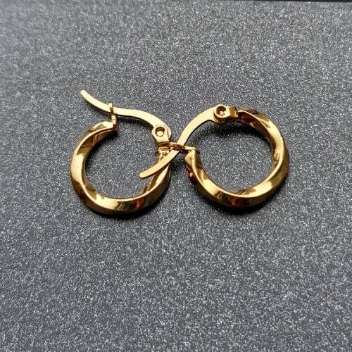 Gold Color 15mm Distorted Circle Women Hoop Earrings Ear Loop Smooth Ring 316 Stainless Steel Jewelry Anti Allergy