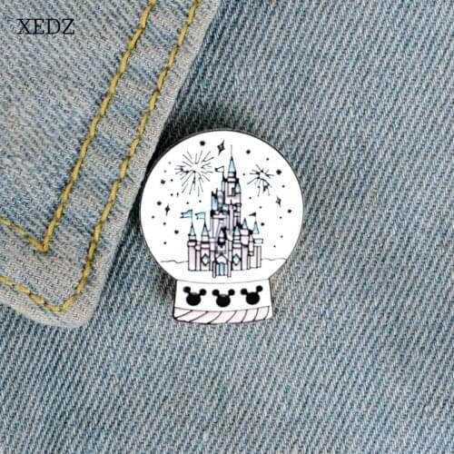 XEDZ New Crystal Ball Castle Brooch Fireworks Brooch Child Cartoon Fun Dream Badge Denim Clothes Backpack Pendant Jewel