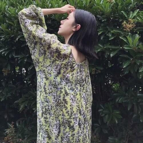 20SS Super fairy holiday style light and thin white green floral beach loose lazy lantern sleeve dress
