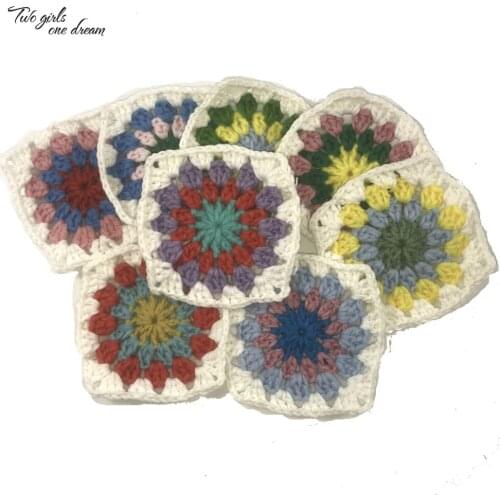 Two Girls 30pcs/lot Handmade Original 10cm Trade Hand Crochet Doilies Pad Handmade Cup Mat Photo Props Placemat Decorative Mat