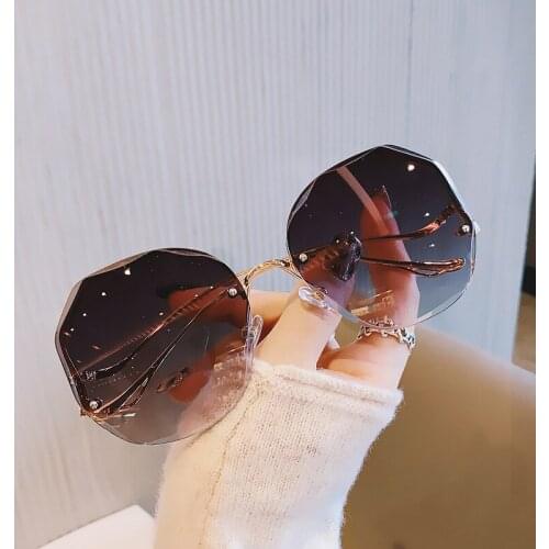 Rimless Cut Edge Gradient Color Sunglasses 2021 New Anti-Ultraviolet Curved Legs Shades Glasses