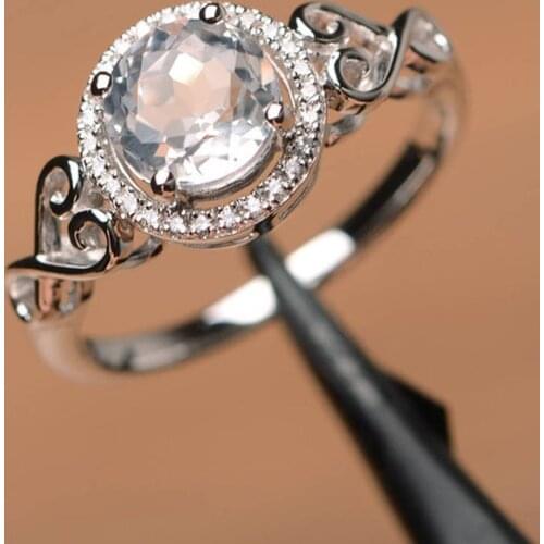 Exquisite Zircon White Color Womens Ring Jewelry Exquisite Hollowed Rhinestone Love Pattern Ladies Ring Engagement Jewelry