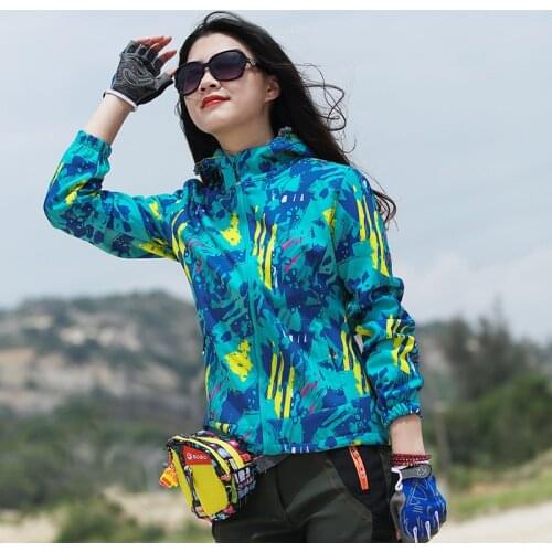 Women Winter Waterproof Softshell Fleece Thermal Jacket Outwear Outdoor Hunting Hiking Camp Hooded Warm Windproof Coat Overcoat