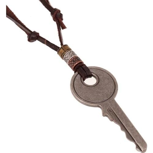 Vintage Retro Key Pendant Long Necklace Alloy Charm Adjustable Brown Genuine Leather Choker Chain Men Women Fashion Jewelry Gift
