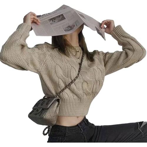 Casual Long Sleeve Pullover Knitted Sweater Fashion Harajuku Solid Color Loose Short Style Knitted Twist Tops for Women 2021