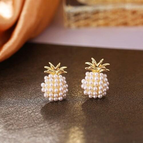 2021 Fashion Pineapple Pearl Earrings Female Retro Temperament Gold Stud Earrings for Women Cute Fruit Earrings Party Jewelry