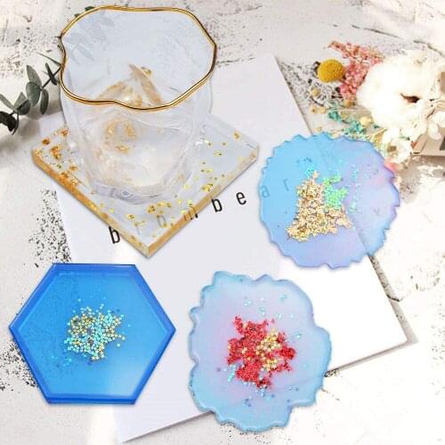 Shyflpopo 39Pcs Resin Molds DIY Coaster Silicone Mold for Resin with 6 Patterns Silicone Resin Molds Shining Glitter for DIY Coa