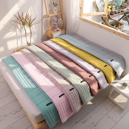 38Solid Color Macaron Soft Comfortable Quilts Bed Quilt Comforter Washable Quilted Adults Bedding Colorful Duvet Summer Quilts