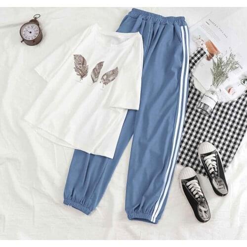 Pant Suits Two Pieces Set Sportswear Women Set Summer Top and Trousers Set Women Summer Feather Print Striped Pants Streetwear