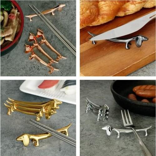 50pcs Dog Shape Chopsticks Holder Stainless Steel Chopsticks Rest Kitchen Gadgets Cutlery Shelf Table Decoration NO455