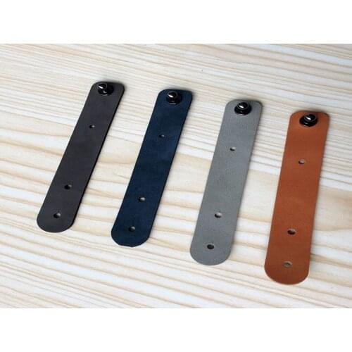 100Pcs Classic 3 hole Leather Earphone Heaphone Winder Cable Cord Organizer Holder Free Shipping