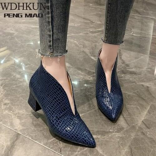 Pointy V-neck Patent-leather Single Women Shoes High Heels Spring Versatile Retro Chunky Single Shoes Zapatos De Mujer Black