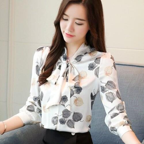 Womens Spring Autumn Style Fashion Shirts V-Neck Bow Womens Blouses Loose Printed Elegant Womens Tops DF3217