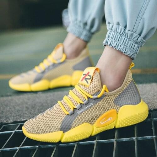 Mens shoes breathable mesh flying shoes casual running shoes trend sports shoes mens autumn new style