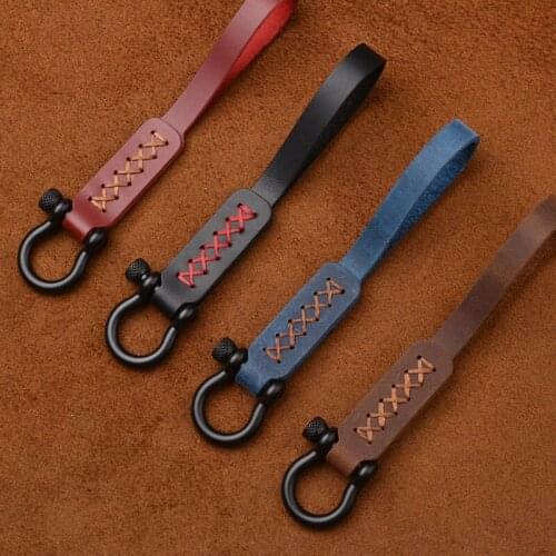 Leather Car Key Rings Alloy Horseshoe Buckle Key Chains Rope Handmade Woven Auto Keys Holders Business Gift For VW Volvo Renault