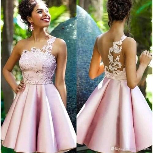 Sexy Amazing Pink Sheer Mesh Homecoming Dresses Top Satin Lace Applique Ruched A Line Princess Short Prom Party Graduation Dress
