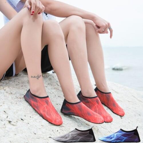 Men Women Water Shoes Swimming Socks Shoes Colorful Summer Aqua Beach Yoga Sneakers Seaside Slippers Sapato Aquatico Adulto Re