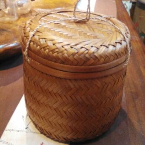 Vintage tea tincture, handmade bamboo woven craft bucket, seven cake storage basket, black tea farm tea storage basket