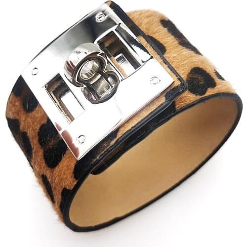 New Leopard Print Fashion Bracelet Punk Leather Bracelet and Bangle Wide Round Mens Hip Hop Bracelet OL Style