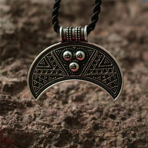 10pcs Slavic Lunula Ancient Norse Amulet Fertility Moon Crescent Pagan Viking Jewelry The Tricorn Lunula