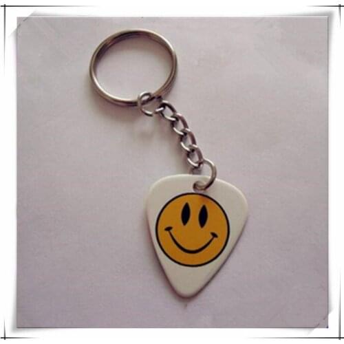 Celluloid custom printed two sided guitar picks keychain