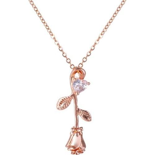 Stainless Steel Minimalism Crystal Rose Flower Delicate Women Fashion Pendant Necklace Jewelry Gift For Him with Chain