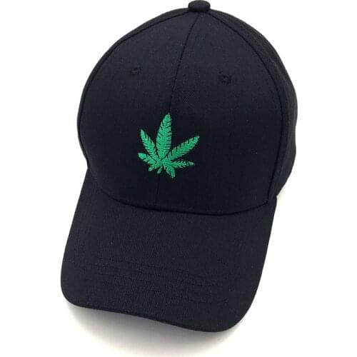 New Fashion Embroidery Maple Leaf White Cap Snapback Hats For Men Women Cotton Swag Hip Hop Fitted weed Baseball Caps