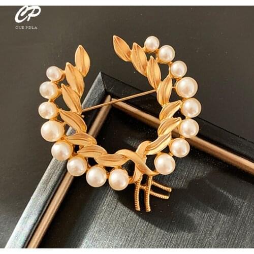 Retro Baroque Pearl Wheat Ear Brooch Simple Suit Angel Pin Brooches Party Accessories