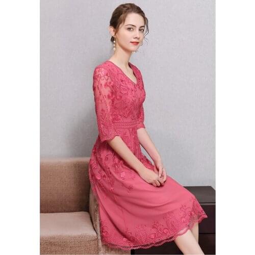 High Quality Brand Womens Dress 2021 Summer Bride Party Women V-Neck Allover Appliques Embroidery Slim Fit A-Line Dress Luxury