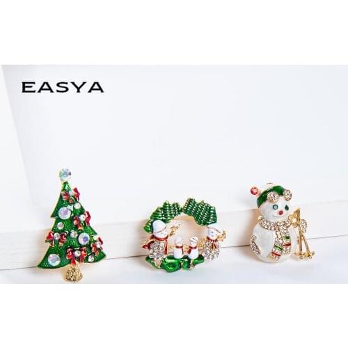 EASYA Hot Sale Creative Brooches Christmas Gifts Santa Claus Christmas Trees Socks Brooch Fashion Lapel Backpack Jewelry Gifts