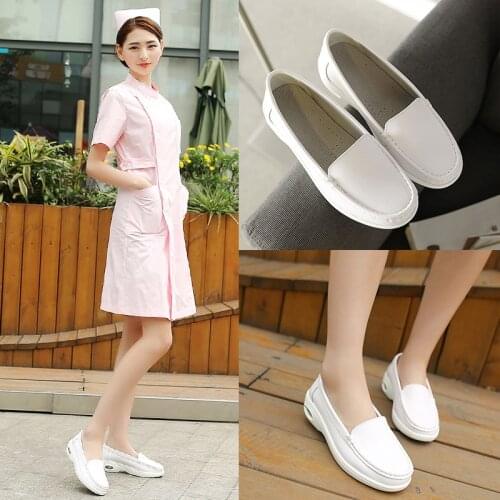 Women Vulcanized Shoes Soft Bottom Slip on White Leather Shoes Casual Women Shallow Footwear Mom Nurse Working Platform Shoes