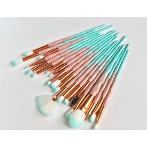 Diamond Makeup Brush Blush Synthetic Make Up Blending Eyeshadow Brush Set Kit Eyeliner Lash Lip Brow Highlighter Fan Brushes