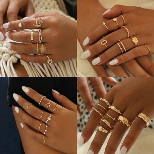 FAMSHIN Bohemian Gold Color Metal Rings Set for Women Vintage Stacking Crystal Star Geometric Knuckle Ring Party Wedding Jewelry