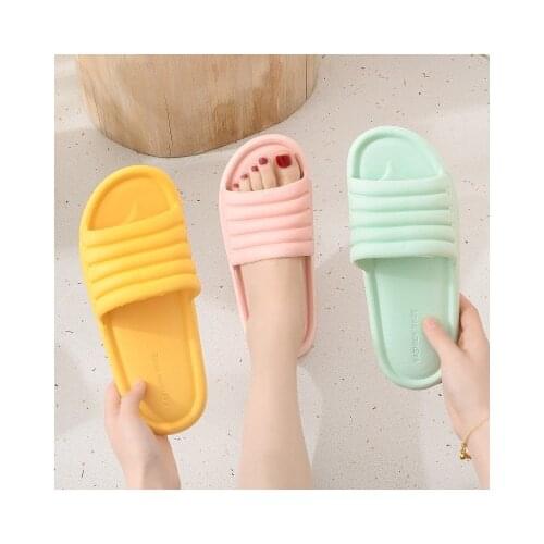Sandals women hiking sandals beach sandals women garden shoes women sandals women 2020 Antiskid indoor couple sandals