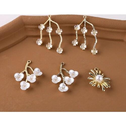 4pcs shellfish Fashion branch earrings for women pearl sunflower pendant DIY handmade jewelry earrings accessories materials