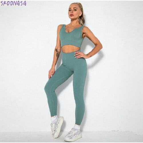 New Fitness Yoga Sportswear Suit Professional Running Seamless Workout Wear Bra and Pants Comfortable Sportswear Two-piece Set