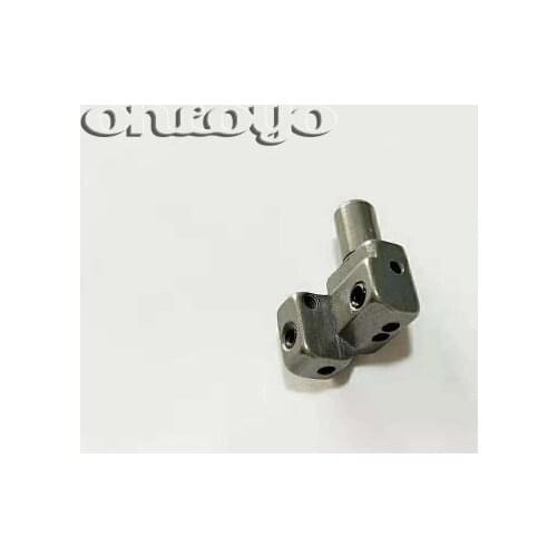 Industrial Sewing Machine Spare Parts Needle Clamp 277030-92 For Pegasus M800 Three Needle Sixline Thin Overlock Machine