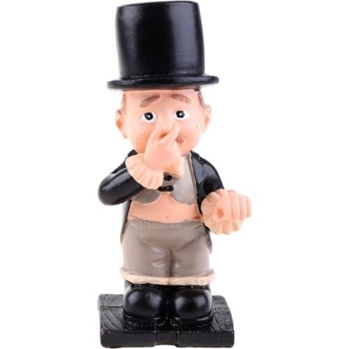 Resin Toilet Butler Statue Ornament Cute Old Boy Pinching Nose Figurine Decor