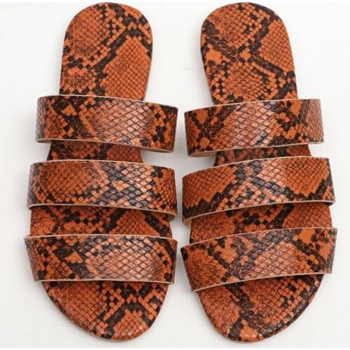 Flip-flops Women Large Size Sandals 2020 New Fashion Flat Low-heeled Snake Pattern Eexplosion Slippers zapatos de mujer