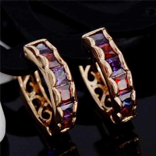 QCOOLJLY Wholesale 1pair Fresh Bright Colorful Round Shape Gold Color cubic zirconia Womens Modern Stylish Hoop Earrings