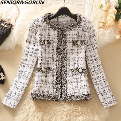 2021 Autumn Winter Coat Women Elegant Slim Long Sleeve Plaid Coat Female Vintage Formal Short Tassel Tweed Coats Black White